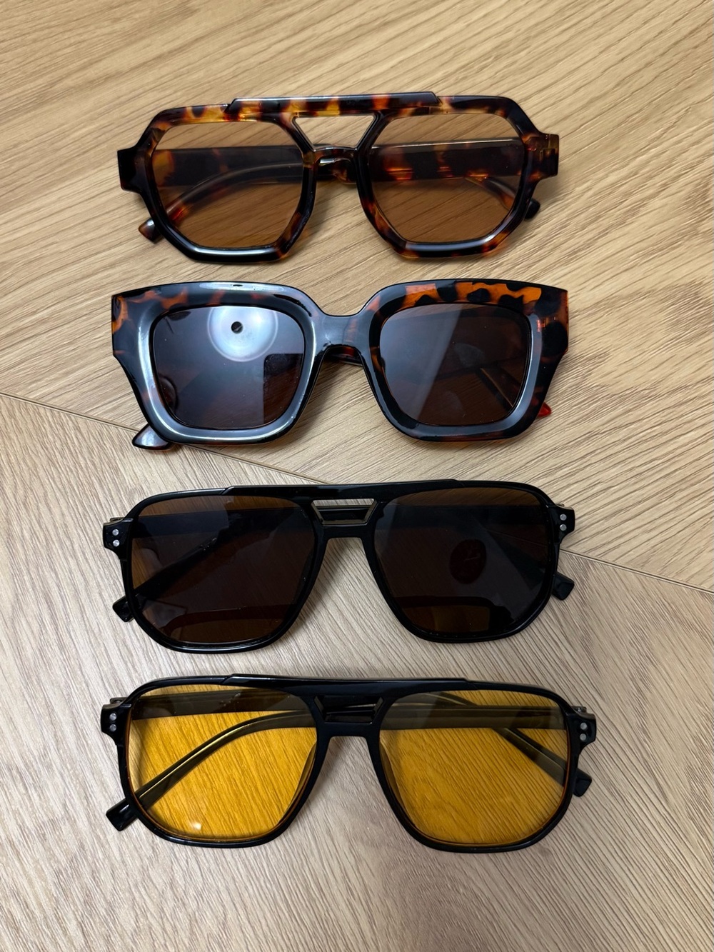 Classic Tortoiseshell and Black Women's Sunglasses Assortment